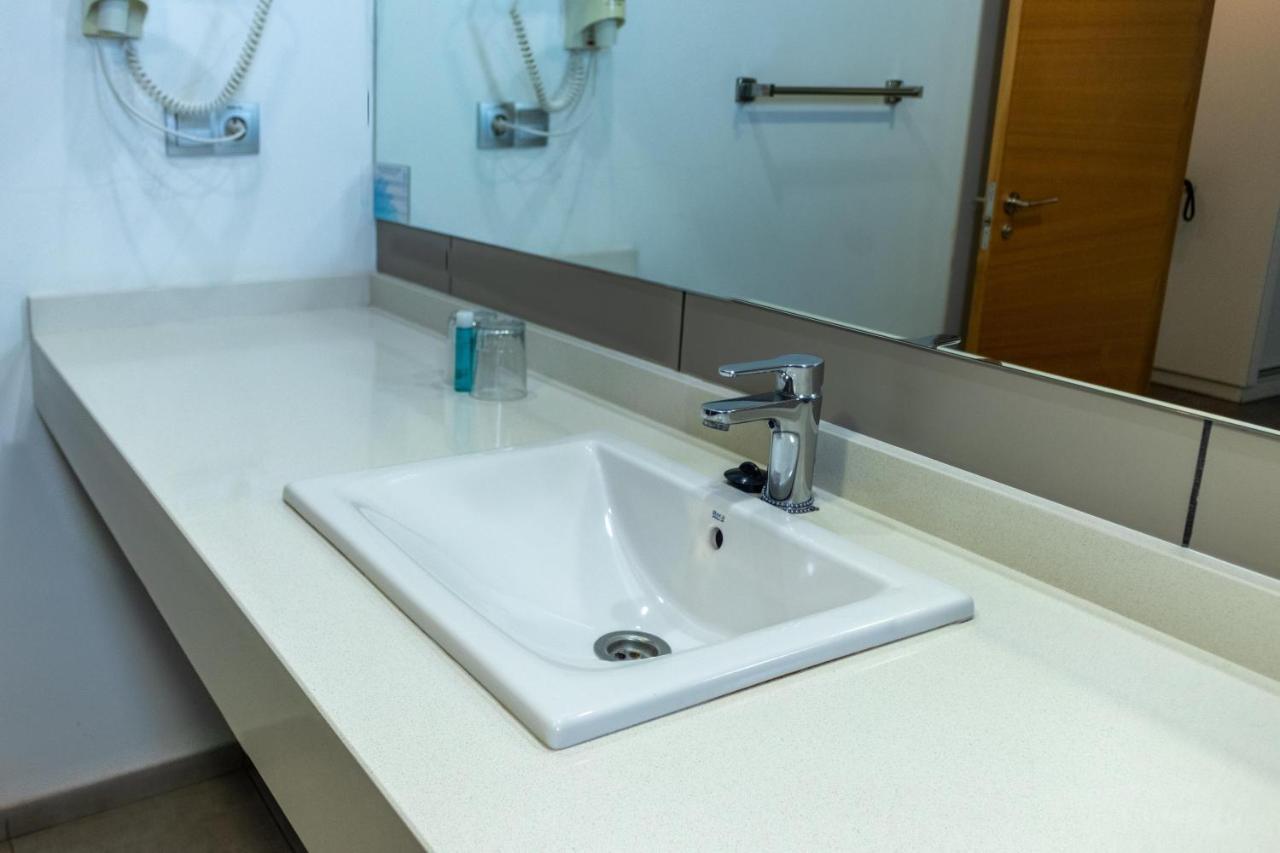 Apartamentos El Palmar Πλάγια ντελ Ινγκλές Εξωτερικό φωτογραφία