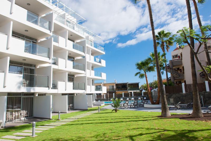 Apartamentos El Palmar Πλάγια ντελ Ινγκλές Εξωτερικό φωτογραφία